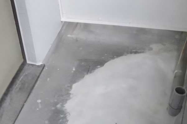 ベランダ・屋上の防水劣化