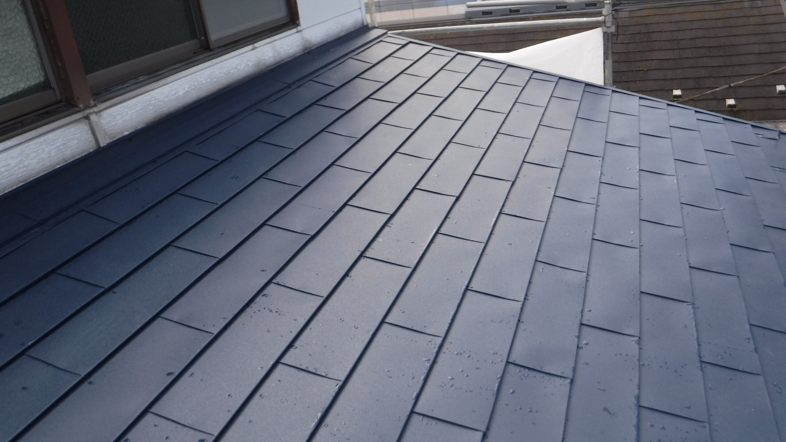 新宿区にて雨漏り修理〈瓦屋根の葺き替え工事〉 施工後